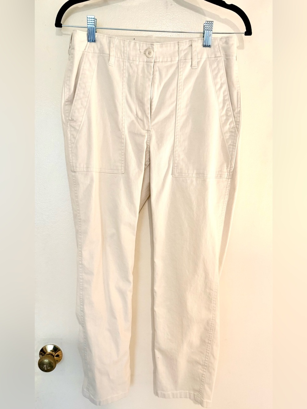 Never worn: JCrew Cargo-Style Straight Leg Ankle Chino Pants in Khaki (size 6)